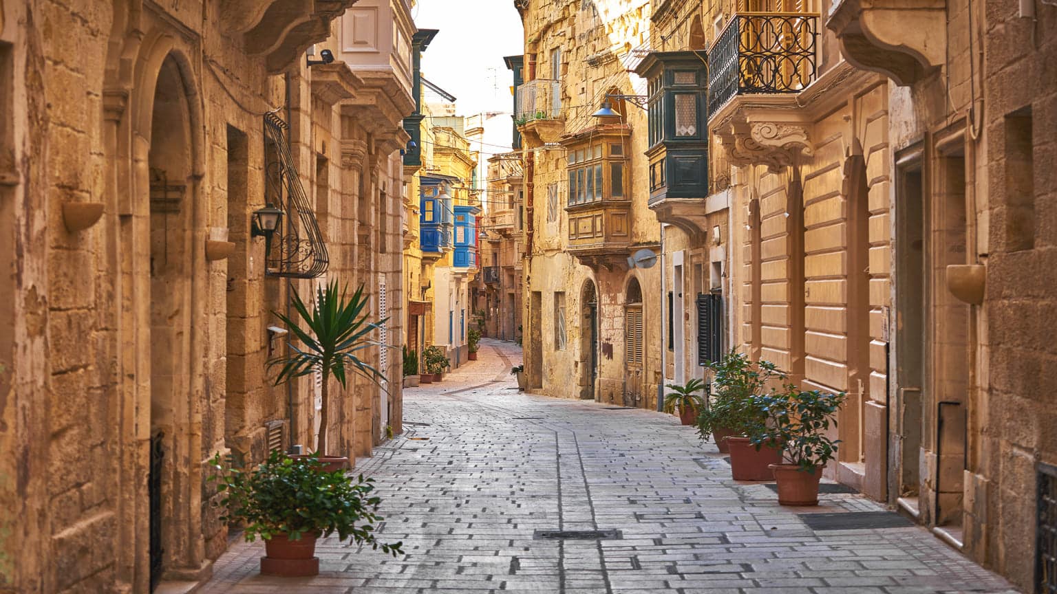 Prices of Malta real estate